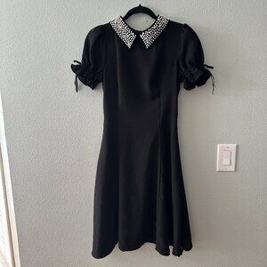 Ivy City Co Dress XS Extra Small Black Pearl Neckline Short Sleeve